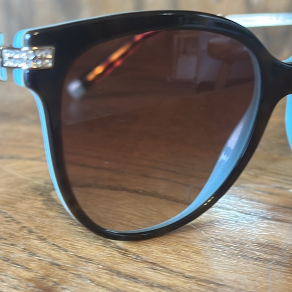 Slightly used Tiffany glasses - Picture 9 of 9